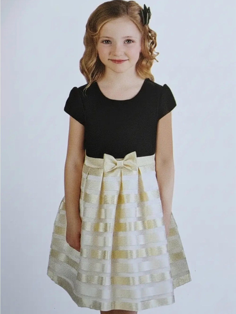 Jona Michelle Black and Gold Bow-Accent Party Dress